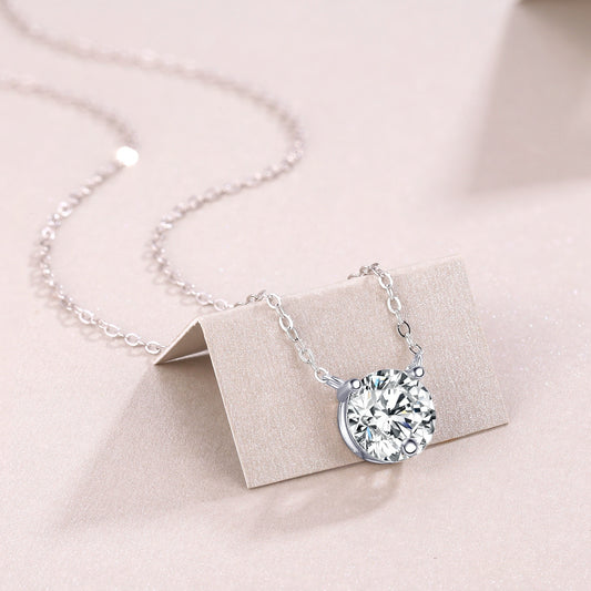 Love Of Time - A Fashionable And Luxurious Diamond Jewelry Piece Set With 2-carat Moissan Diamond S925 Sterling Silver And Platinum-plated Pendant